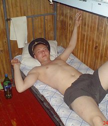 Boys in uniform hats 57e1b27773424.jpg