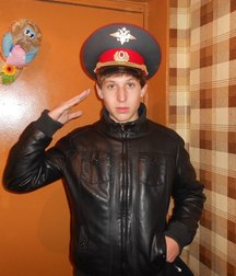 Boys in uniform hats 57e1b28a6f828.jpg