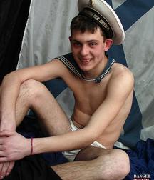 Russian sailor boy Zhenya 591f4f7ce7f70.jpg