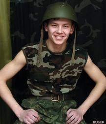 Russian soldier boy (forgot his name) 594433e09dbec.jpg