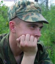 Two Russian soldier boys out on patrol 5945b0f5a9af7.jpg