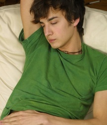 O V E R P R I C E D Gay Tube 60bad96d0ba0c.jpg