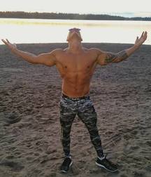 Muscle boys 2 57a220aad9f00.jpg
