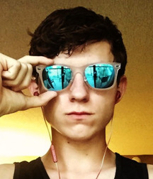 Can't You Hear Me Knocking 56f07464f1d88.jpg