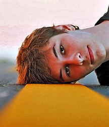Perfect Stranger 57c73f4f0c623.jpg