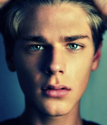 Die Young Stay Pretty 595c78fbec4e9.jpg