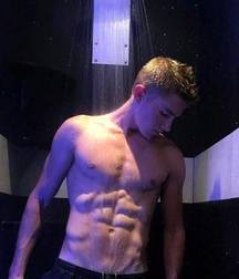 Boyz 5 58727592094cb.jpg