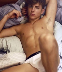 Twink dreams  5a8aeefc04758.jpeg