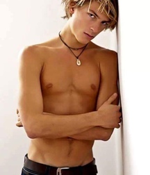 Twink dreams  5a8aef882f0ff.jpeg