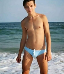 Eye candy  5b5fbbe159796.jpeg