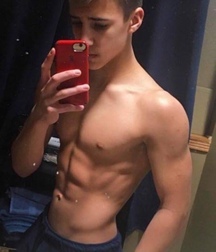 Eye candy  5b7b814cc6cae.jpeg