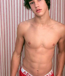 Eye candy  5b7b816839801.jpeg