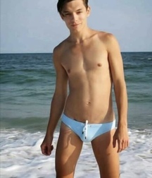 Twink dreams  5bca03ae1cd46.jpeg