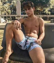 Loveboys 5c0dd18317f42.jpeg