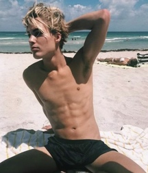 Loveboys 6 5c19cc798b916.jpeg
