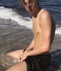 Loveboys 32 5cbfbe34d54f1.jpeg