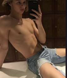 Loveboys 44 5ce006f8a30a8.jpeg