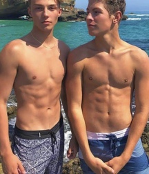 Loveboys 51 5d182696524f3.jpeg