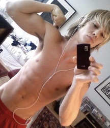 Loveboys 53 5dae4e4ebe2e0.jpeg