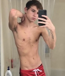 Loveboys 124 Shirtless Boys PC 5ec9dea124520.jpeg