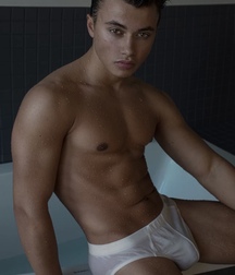 Loveboys shirtless gay tube 186 5fc270c33ddba.jpeg