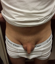 cute smaller guys 592d9bb8d0c1a.jpg