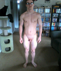 cute smaller guys 592d9bca8b7a6.jpg