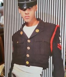 13 Buttons 5b5b2289b94be.jpg