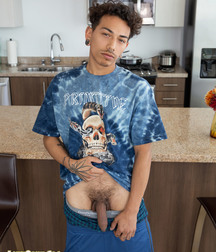 Lobo – LatinBoyz 5dd38fcdcd2a2.jpg