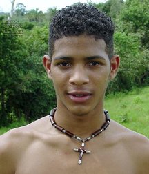 Amazon Boys 5860820d40835.jpg