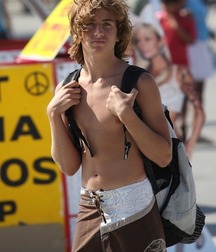 Beautiful Boy 5bd29ccf48264.jpg