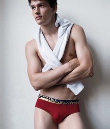 Beautiful Boy 5bd29d7f5d01b.jpg