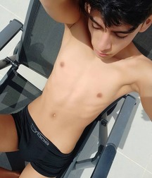 Beauty boys 6069cfae07914.jpg