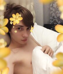 Beauty boys 6069cfbe3ba69.jpg