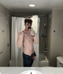 Beauty boys 6069d08fb3fb4.jpg