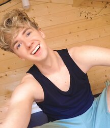 Super boys gay teen porn 6159a8c3ab991.jpg