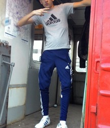 chav lads 56c4dcf58fbd5.jpg