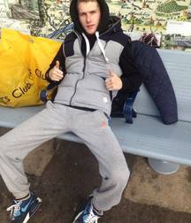 chav lads 6 578a62c10b10b.jpg