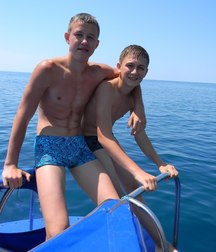 my boys 71 57bb1a6651b46.jpg