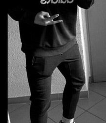 chav lads 26 5c2d4b5e54405.jpg