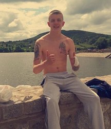 chav lads 27 5c2e228955b09.jpg
