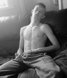 my boys 181 5cacb3da03fc0.jpg
