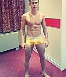 chav lads 38 5cbf4c5fa876f.jpg