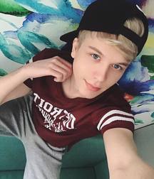 my boys 194 5cecf3eaaabd0.jpg