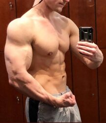 Sexy Shirtless Guys 2 602a2f0f419ab.jpeg