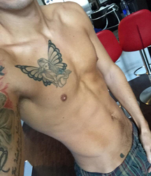Sexy Shirtless Guys 5