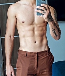 Sexy Shirtless Guys 8 603d84a220887.jpeg