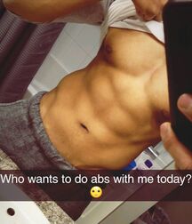 Sexy Shirtless Guys 9 606f5972c2450.jpg