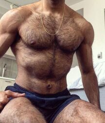 Sexy Shirtless Guys 9 606f5984dd3e2.jpg