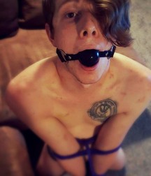 Caged 3 5b1aa6d5bdd97.jpg